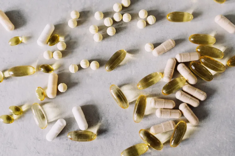 Wat veelgebruikte medicijnen met uw darmen doen — en hoe u de schade beperkt