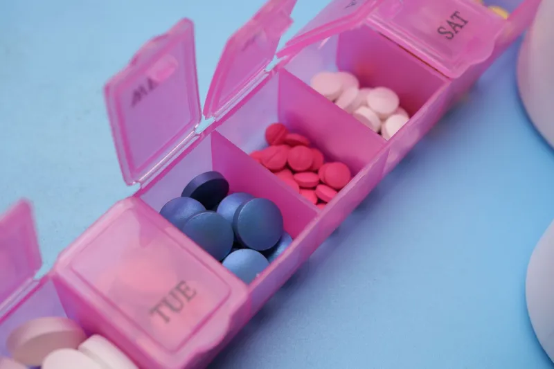 Tijd voor een grondige medicijnkastcontrole: zo doet u het veilig en verantwoord